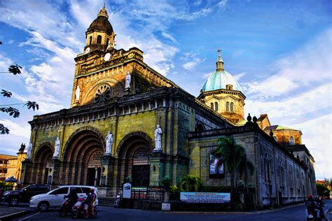 famous churches in manila